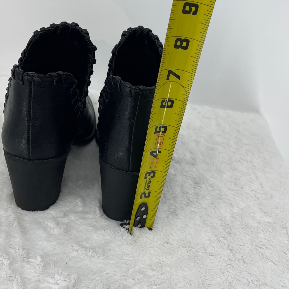 QUPID BLACK FAUX LEATHER ANKLE BOOTS/BOOTIES - Picture 7 of 9